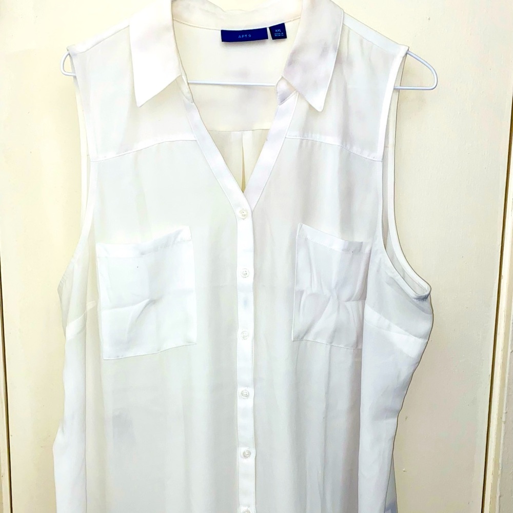 Apt 9. White Button Down Polyester Tanktop Size 2XL